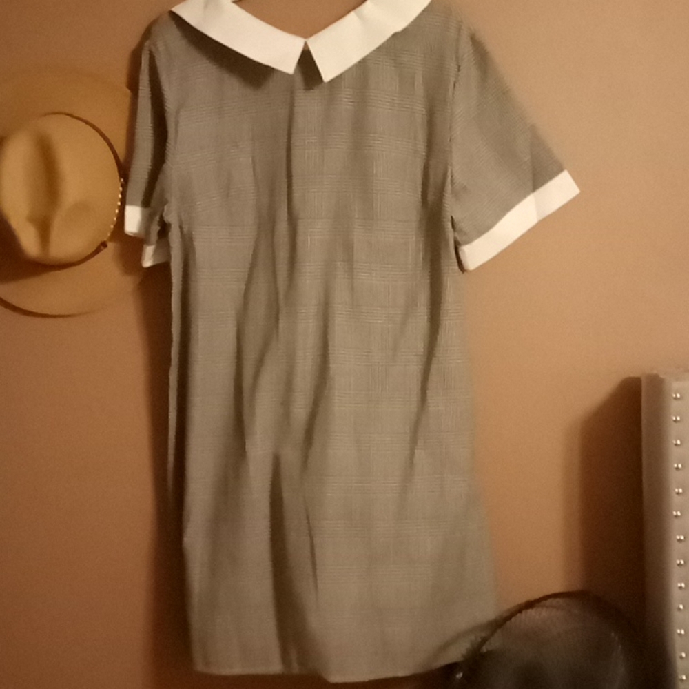 Black and white pattern dress